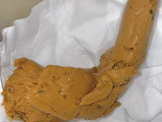 покакал