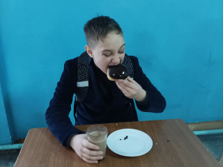 школьник говноед