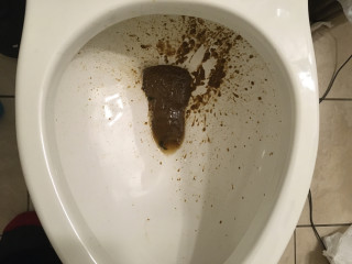 Обдристался